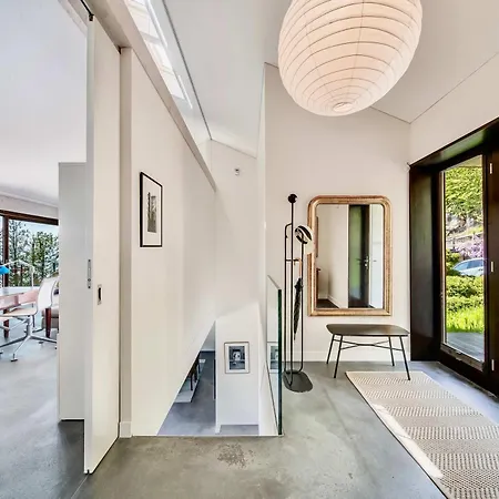 Luxury Retreat With Garden Views & Nature Setting By Guestlee * Chardonne