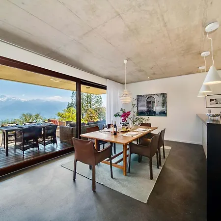 Villa Luxury Retreat With Garden Views & Nature Setting By Guestlee Chardonne