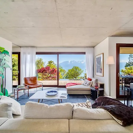 Luxury Retreat With Garden Views & Nature Setting By Guestlee Chardonne
