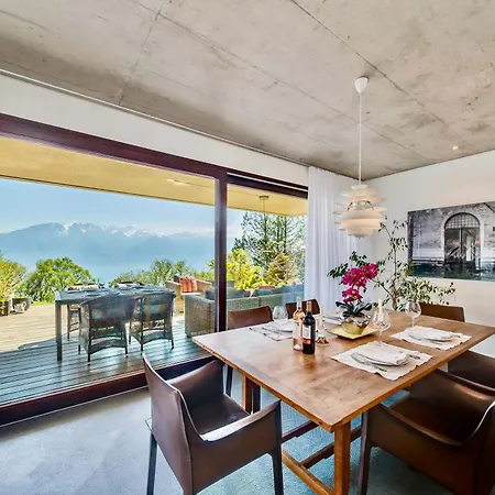Luxury Retreat With Garden Views & Nature Setting By Guestlee Chardonne